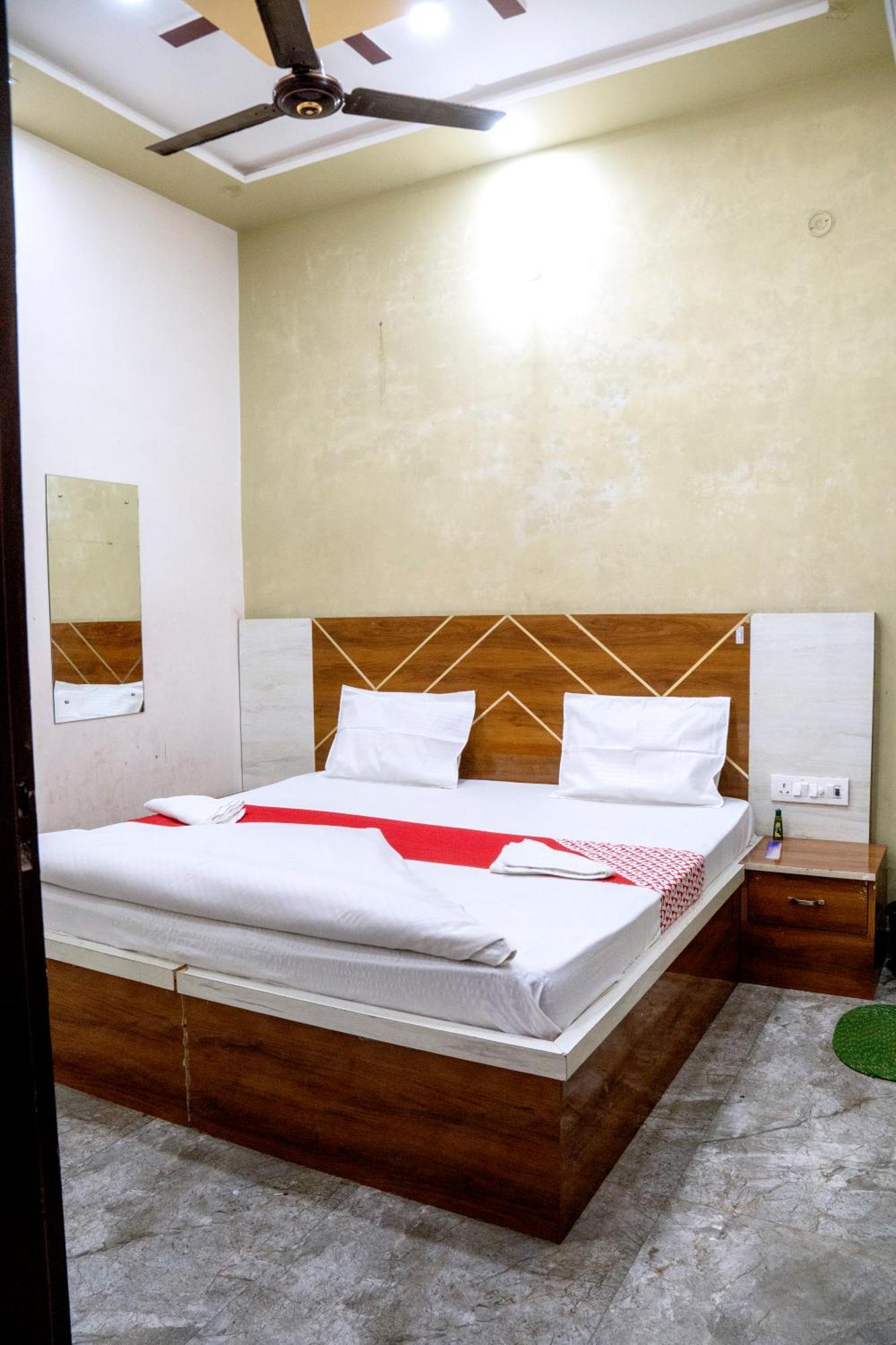 Hotel An Palace Agra  Zewnętrze zdjęcie