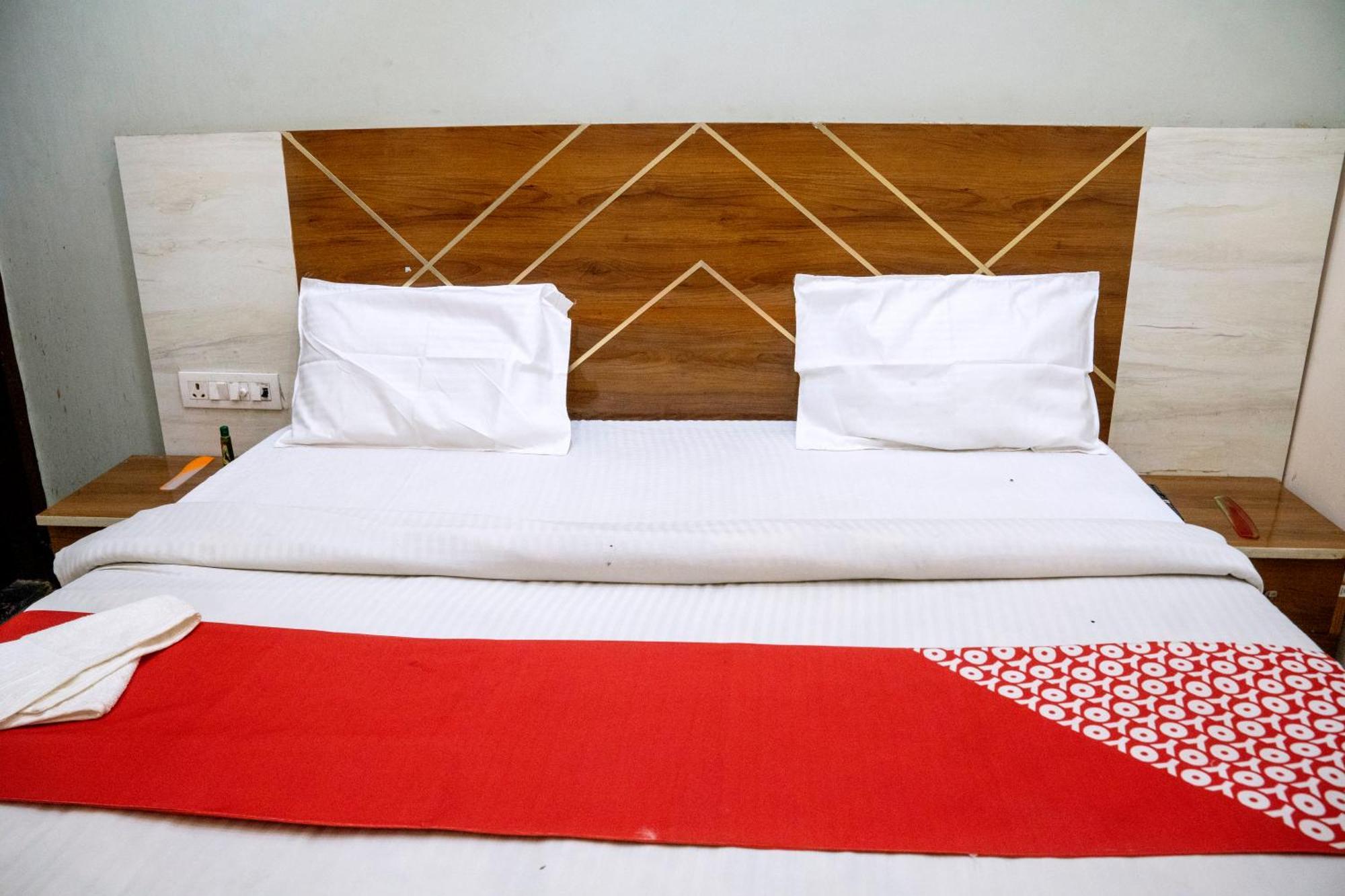 Hotel An Palace Agra  Zewnętrze zdjęcie