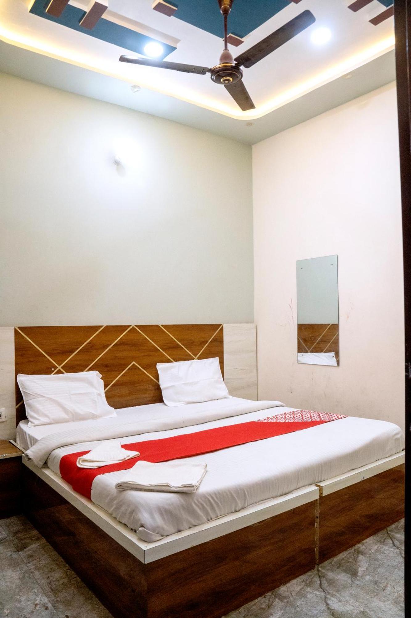 Hotel An Palace Agra  Zewnętrze zdjęcie