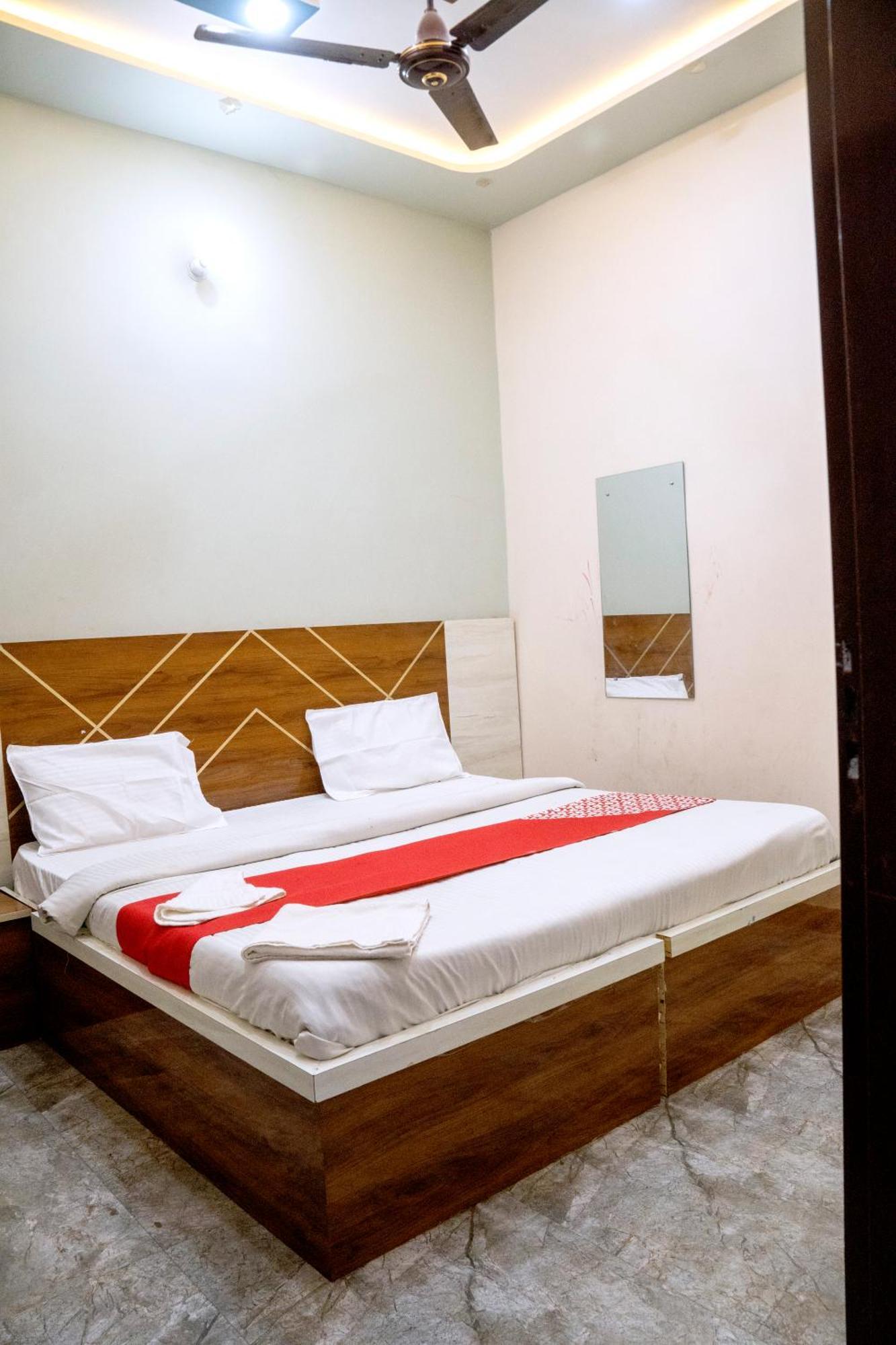 Hotel An Palace Agra  Zewnętrze zdjęcie